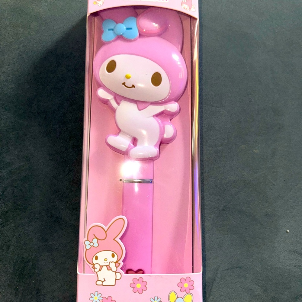MyMelody hairbrush